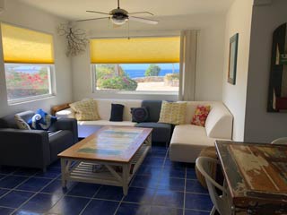 Bungalow 14 Sitting area -family room